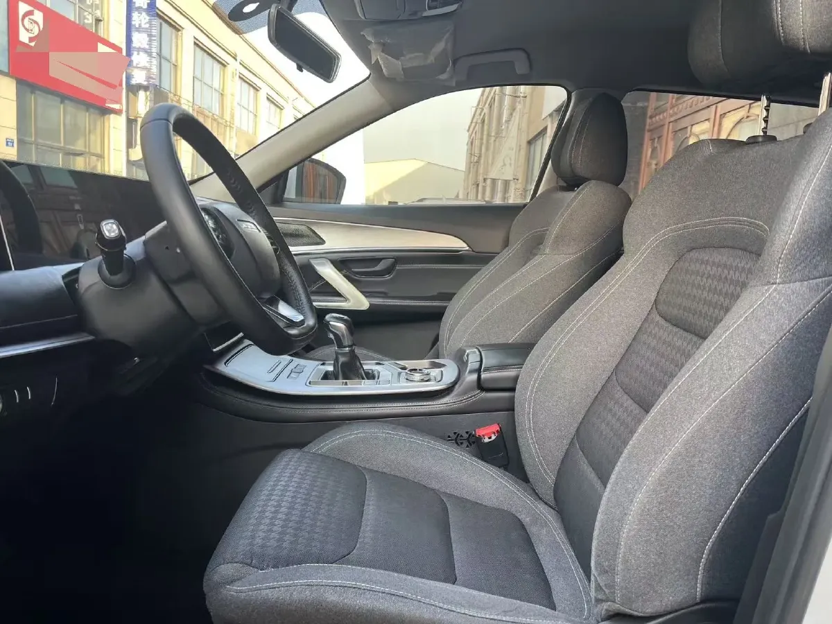 2021 Jetour X70 Plus 1.5T 156HP L4 6MT,autocango,china used car exporter,china ev exporter,chinese used car exporter,chinese used ev exporter