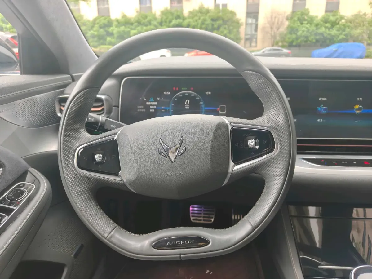 2021 ARCFOX αS BEV 93.6KWH,autocango,china used car exporter,china ev exporter,chinese used car exporter,chinese used ev exporter