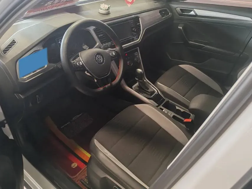 2020 Volkswagen T-Roc 1.4T 150HP L4 7DCT,autocango,china used car exporter,china ev exporter,chinese used car exporter,chinese used ev exporter