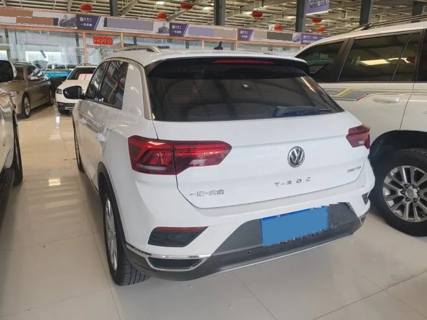 2020 Volkswagen T-Roc 1.4T 150HP L4 7DCT,autocango,china used car exporter,china ev exporter,chinese used car exporter,chinese used ev exporter