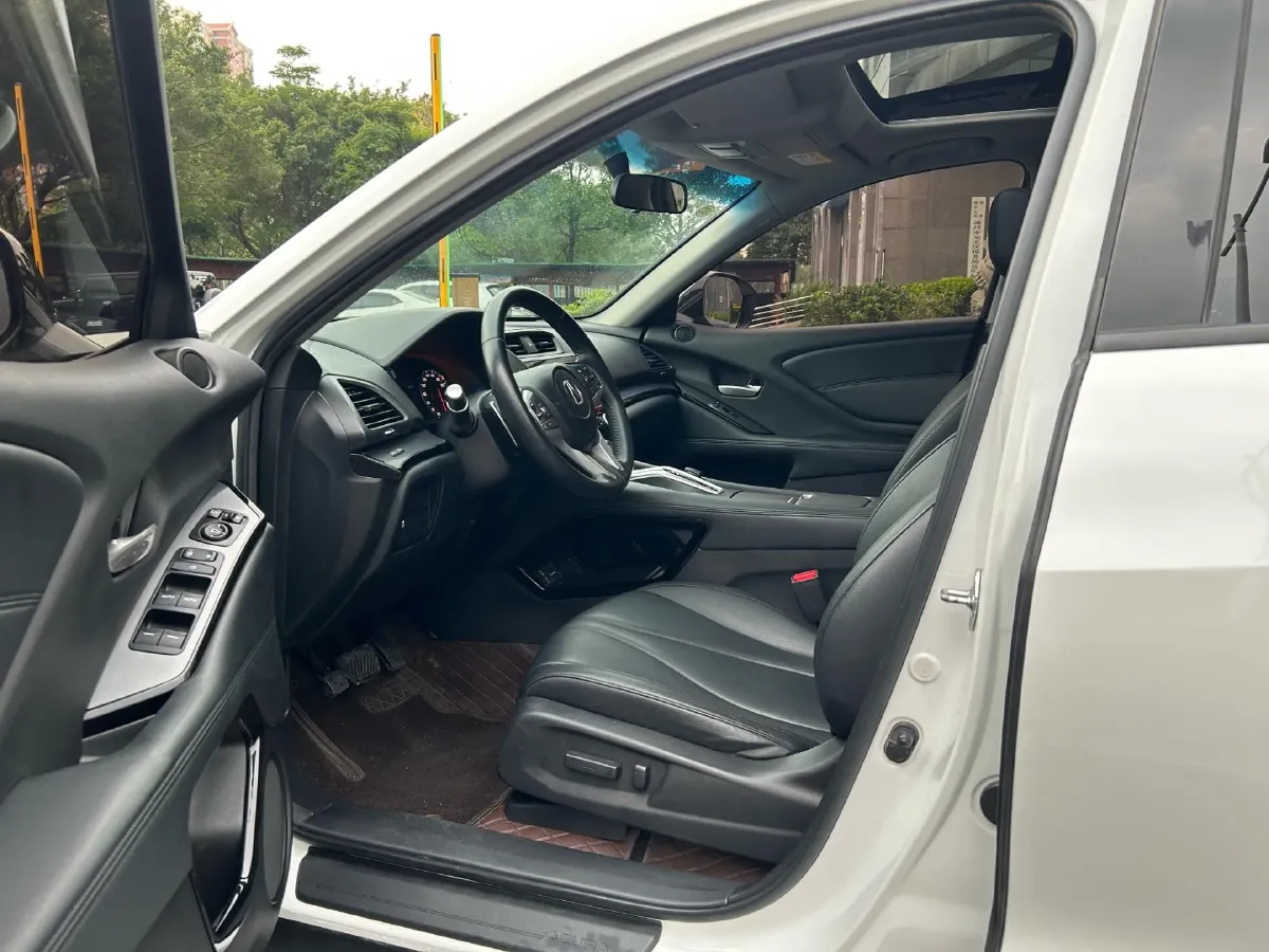 2019 Acura CDX 1.5T 182HP L4 8DCT,autocango,china used car exporter,china ev exporter,chinese used car exporter,chinese used ev exporter