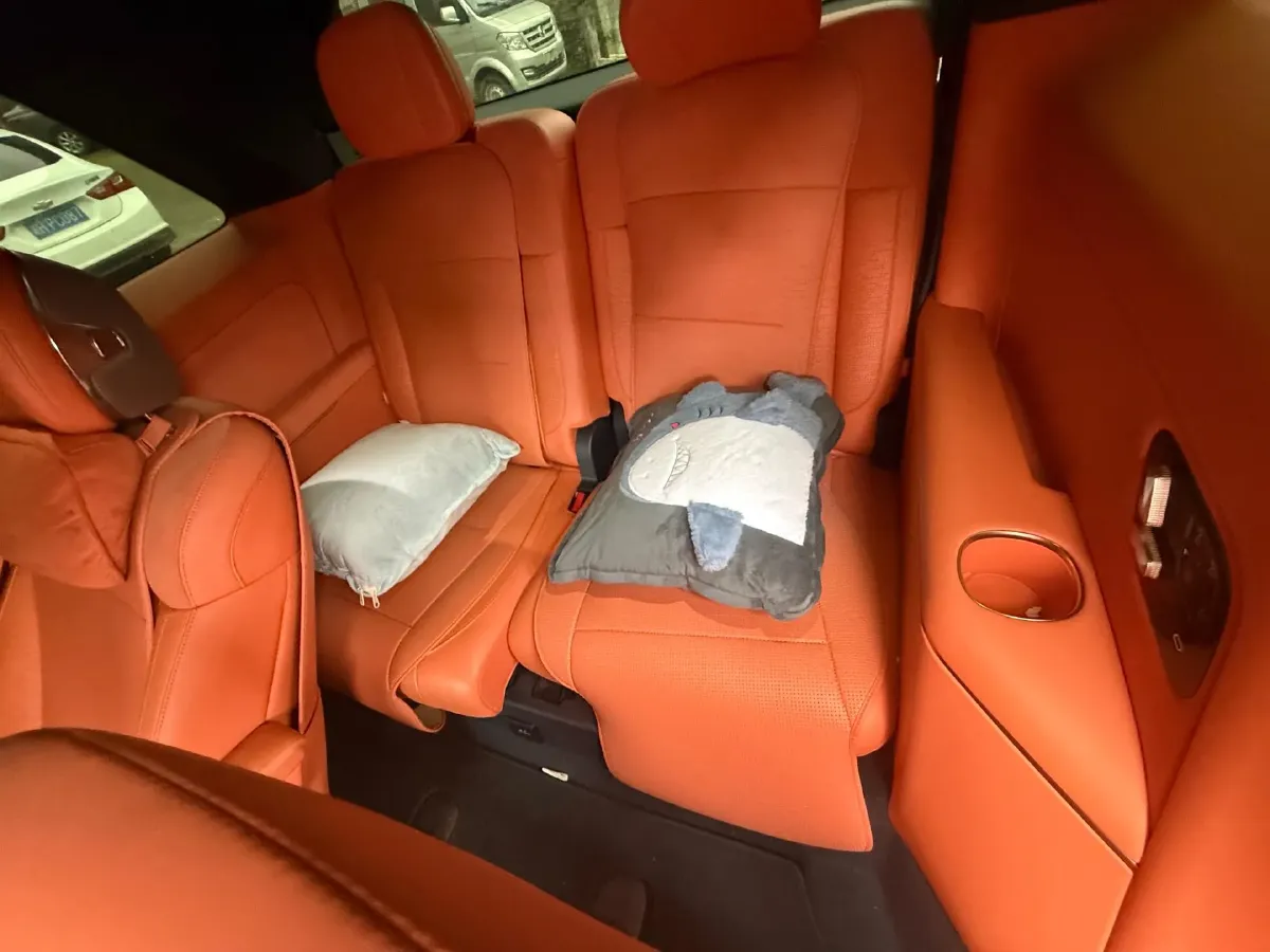 2025 LYNK&CO 900 2.0T 254HP L4 3DHT PHEV,autocango,china used car exporter,china ev exporter,chinese used car exporter,chinese used ev exporter