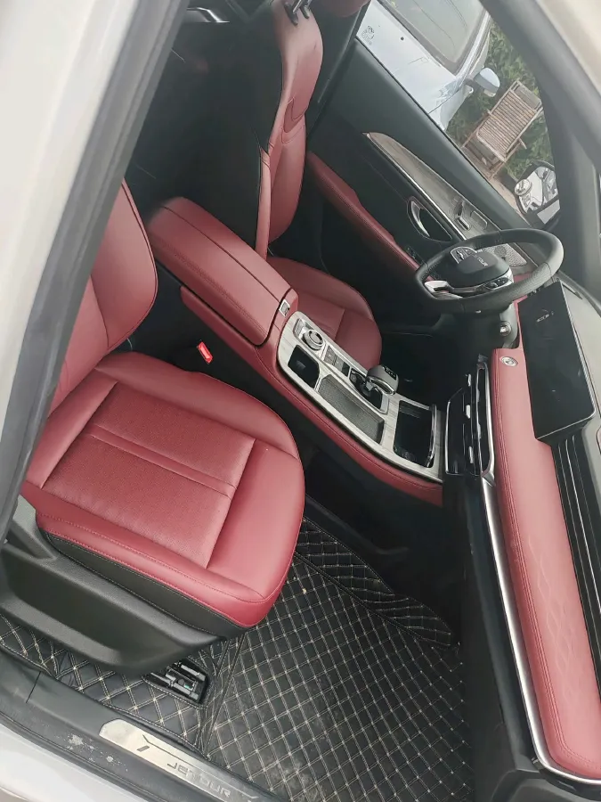 2023 Jetour X70 PRO 1.5T 156HP L4 6DCT,autocango,china used car exporter,china ev exporter,chinese used car exporter,chinese used ev exporter