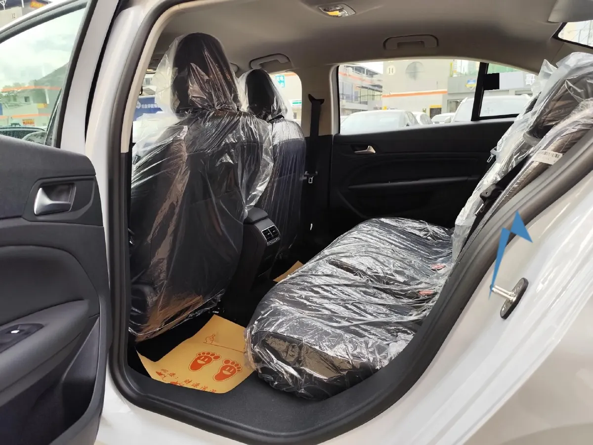 2024 Peugeot 408 1.5T 173HP L4 6AT,autocango,china used car exporter,china ev exporter,chinese used car exporter,chinese used ev exporter