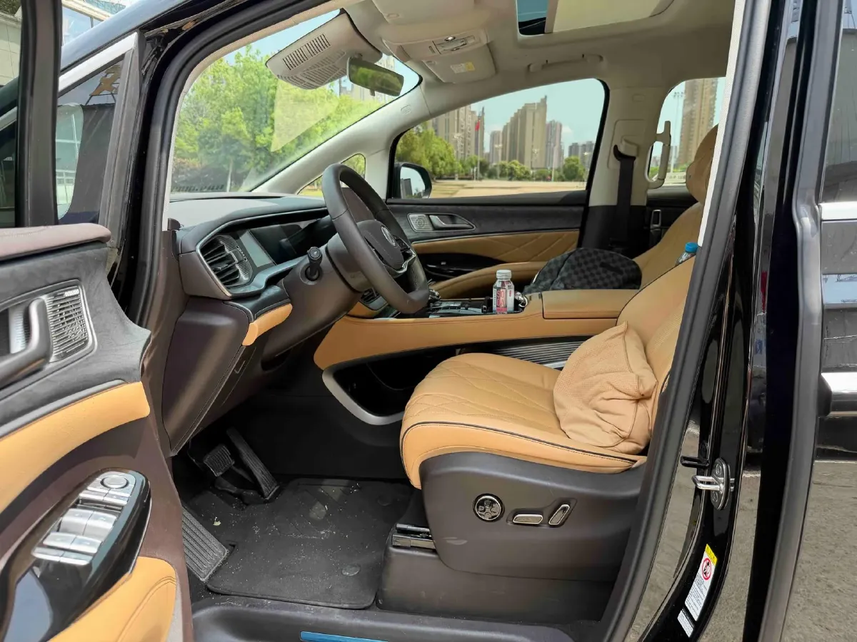 2024 Denza D9 1.5T 139HP L4 E-CVT PHEV 40KWH,autocango,china used car exporter,china ev exporter,chinese used car exporter,chinese used ev exporter