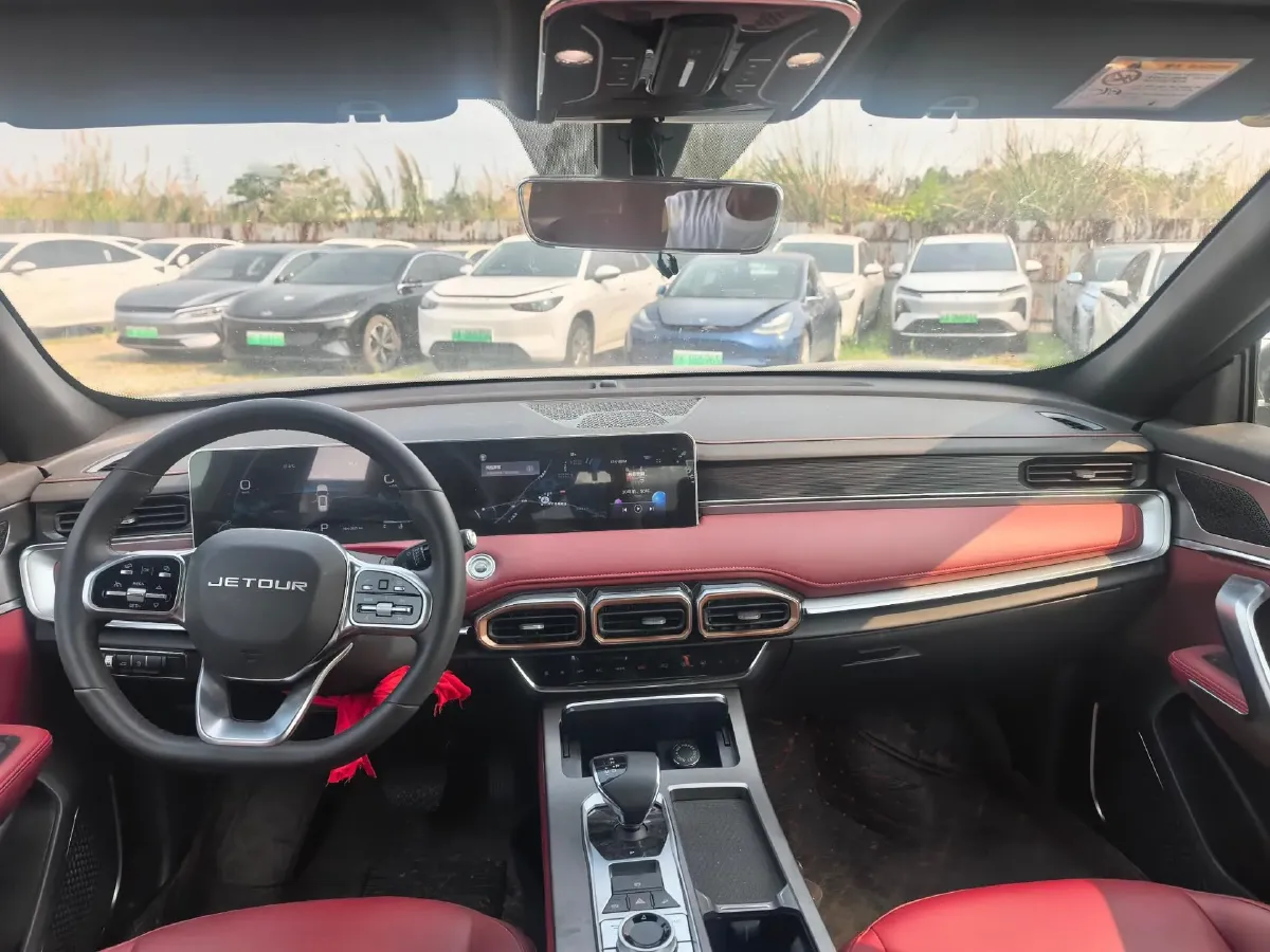 2025 Jetour X70 Plus 1.5T 156HP L4 6DCT,autocango,china used car exporter,china ev exporter,chinese used car exporter,chinese used ev exporter