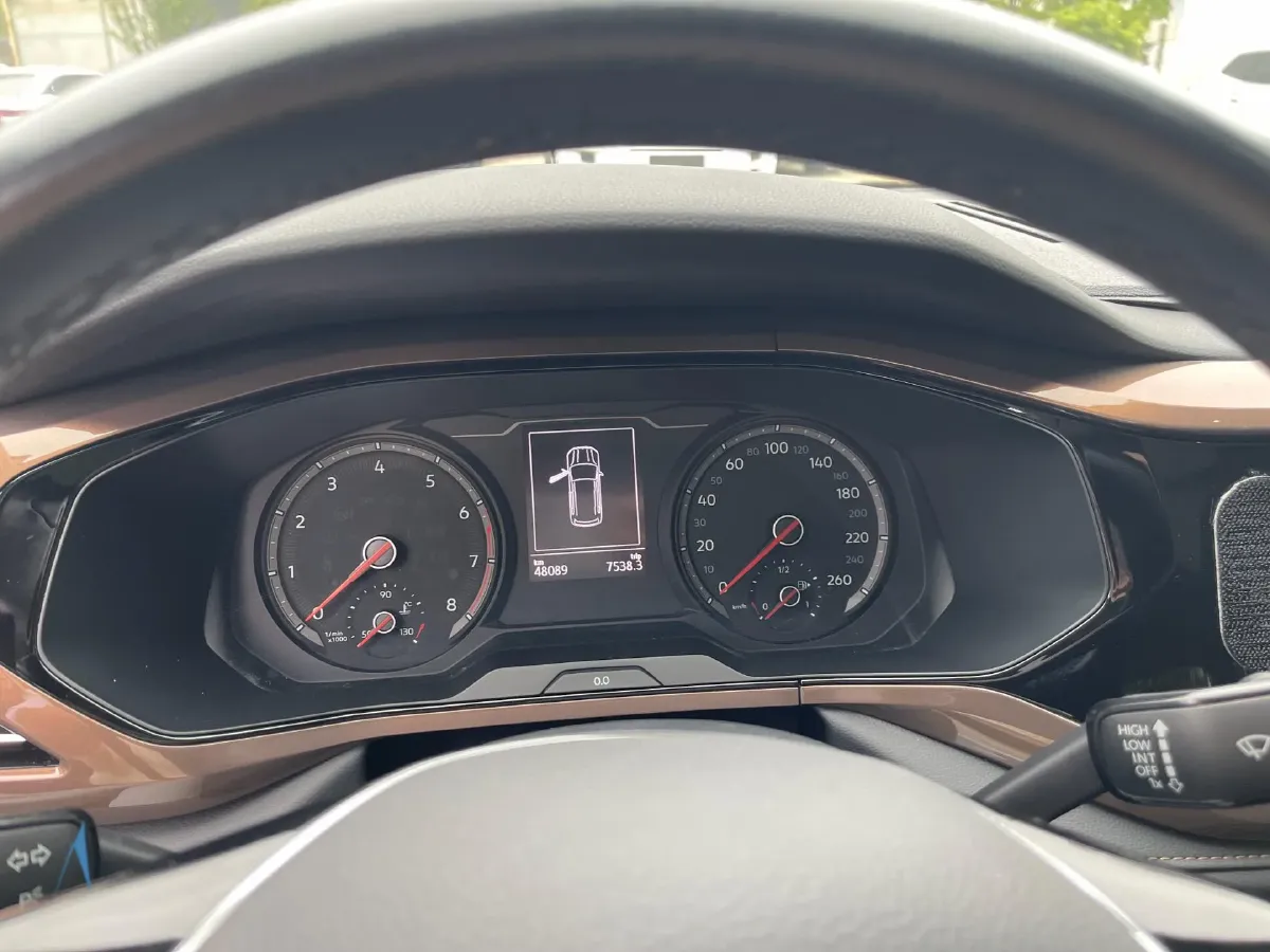 2019 MINI MINI 1.5T 102HP L3 7DCT,autocango,china used car exporter,china ev exporter,chinese used car exporter,chinese used ev exporter