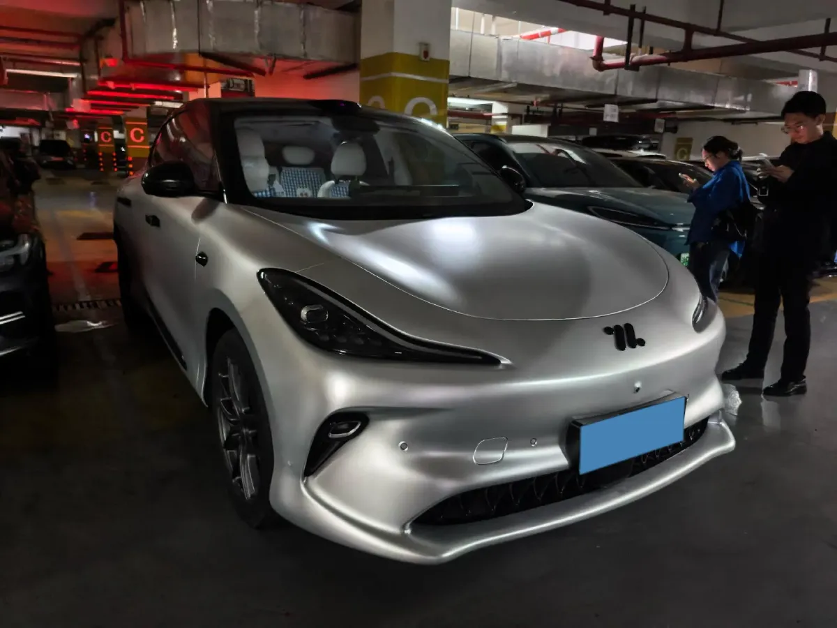 2025 IM LS6 BEV 83KWH,autocango,china used car exporter,china ev exporter,chinese used car exporter,chinese used ev exporter