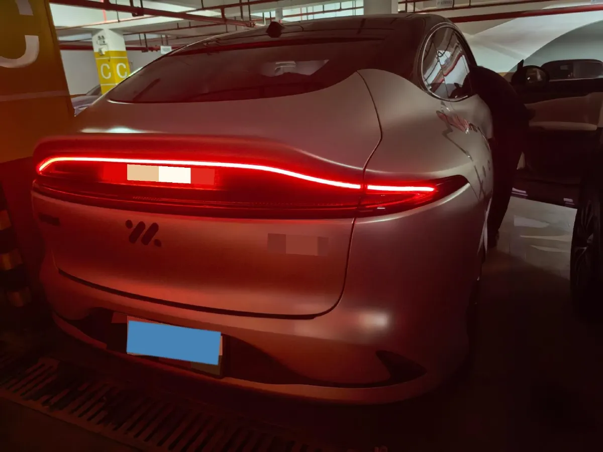 2025 IM LS6 BEV 83KWH,autocango,china used car exporter,china ev exporter,chinese used car exporter,chinese used ev exporter