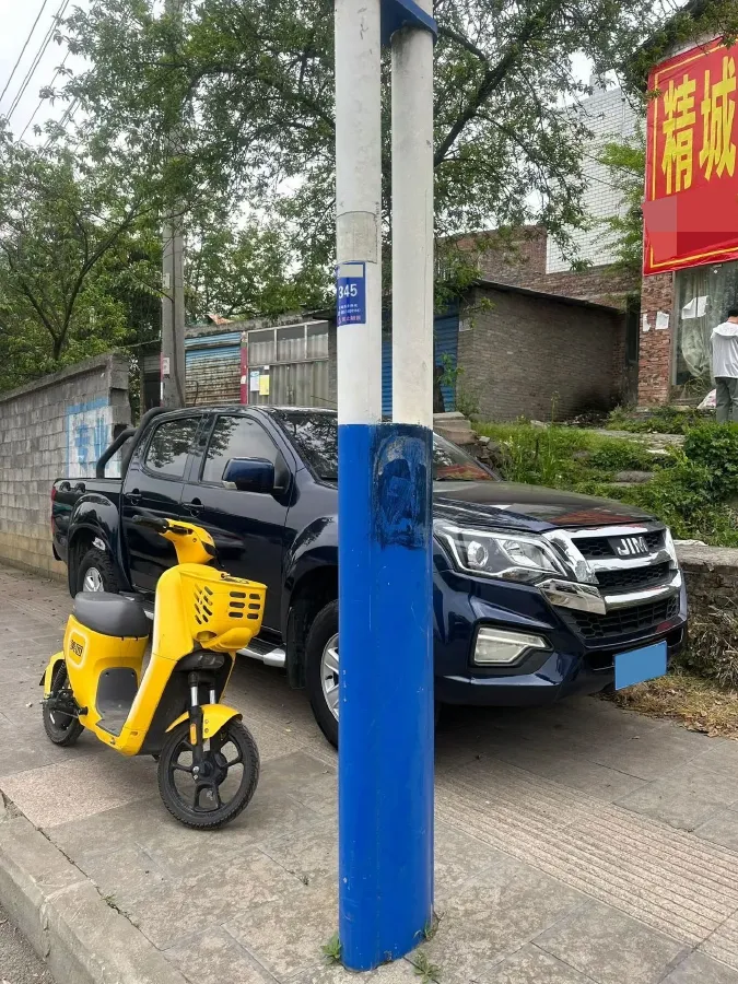 2020 Isuzu Jim 2.5T 150HP L4 6MT,autocango,china used car exporter,china ev exporter,chinese used car exporter,chinese used ev exporter