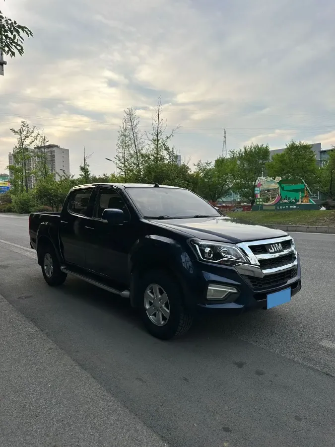 2020 Isuzu Jim 2.5T 150HP L4 6MT,autocango,china used car exporter,china ev exporter,chinese used car exporter,chinese used ev exporter