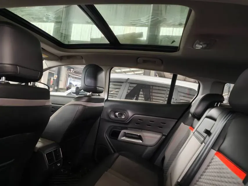 2019 Citroen C5 Aircross 1.6T 167HP L4 6AT,autocango,china used car exporter,china ev exporter,chinese used car exporter,chinese used ev exporter