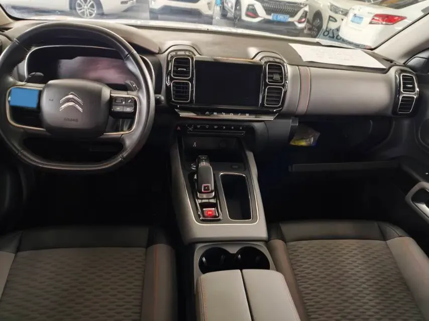 2019 Citroen C5 Aircross 1.6T 167HP L4 6AT,autocango,china used car exporter,china ev exporter,chinese used car exporter,chinese used ev exporter