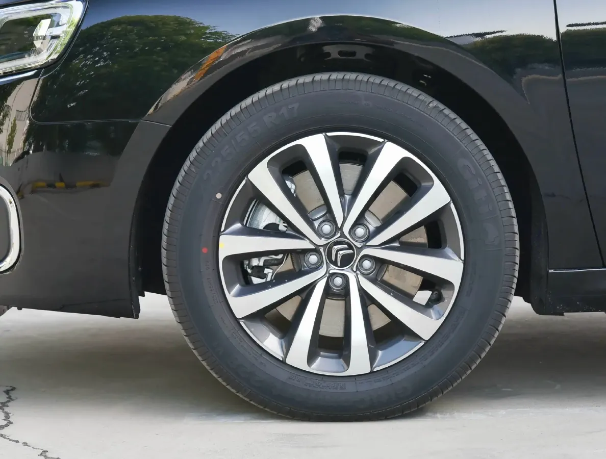 2020 Citroen C6 1.8T 211HP L4 8AT,autocango,china used car exporter,china ev exporter,chinese used car exporter,chinese used ev exporter