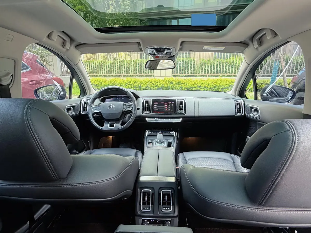 2020 Citroen C6 1.8T 211HP L4 8AT,autocango,china used car exporter,china ev exporter,chinese used car exporter,chinese used ev exporter