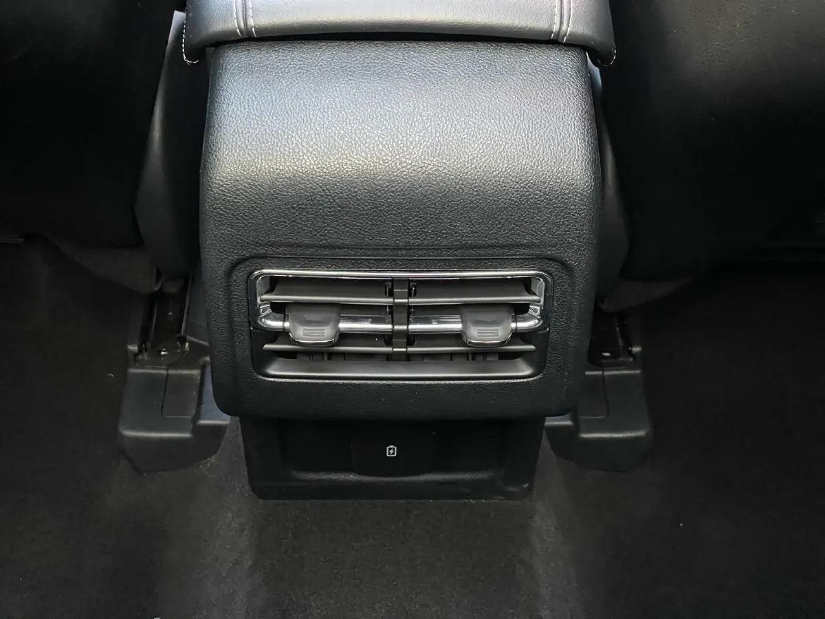 2020 Lexus CT 1.8L 99HP L4 E-CVT Hybrid,autocango,china used car exporter,china ev exporter,chinese used car exporter,chinese used ev exporter