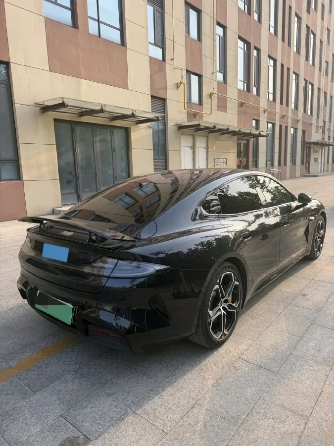 2024 MI SU7 BEV 101KWH,autocango,china used car exporter,china ev exporter,chinese used car exporter,chinese used ev exporter