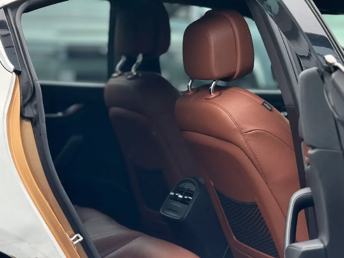 2019 Maserati Ghibli 3.0T 350HP V6 8AT,autocango,china used car exporter,china ev exporter,chinese used car exporter,chinese used ev exporter