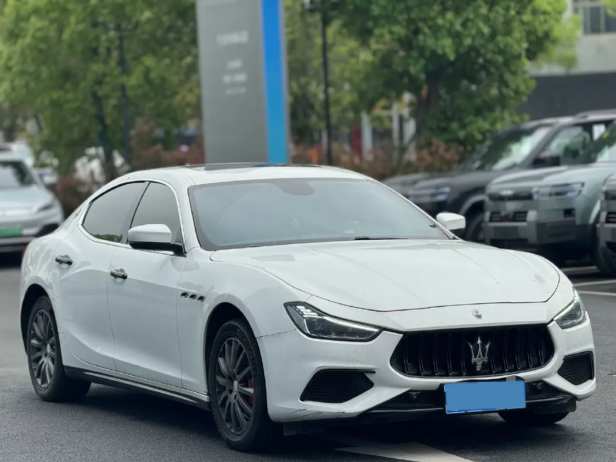 2019 Maserati Ghibli 3.0T 350HP V6 8AT,autocango,china used car exporter,china ev exporter,chinese used car exporter,chinese used ev exporter