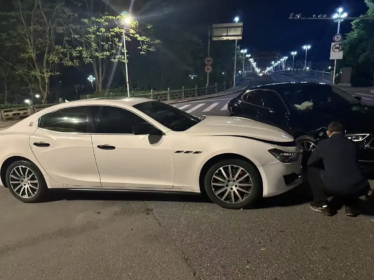 2019 Maserati Ghibli 3.0T 350HP V6 8AT,autocango,china used car exporter,china ev exporter,chinese used car exporter,chinese used ev exporter