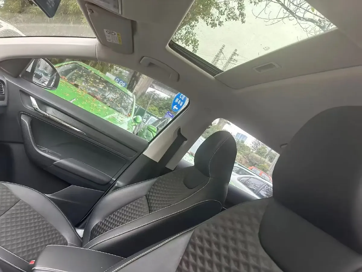 2023 Skoda Kamiq 1.5L 112HP L4 6AT,autocango,china used car exporter,china ev exporter,chinese used car exporter,chinese used ev exporter