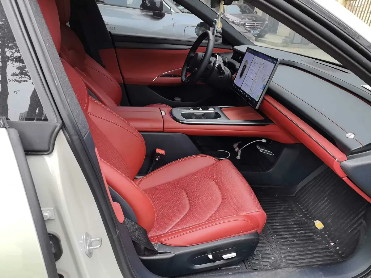 2024 MI SU7 BEV 73.6KWH,autocango,china used car exporter,china ev exporter,chinese used car exporter,chinese used ev exporter