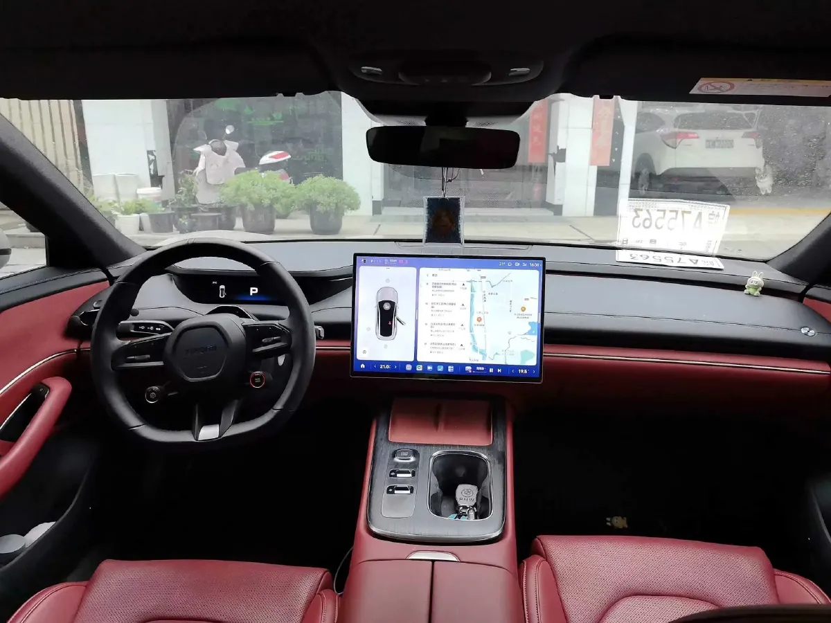 2024 MI SU7 BEV 73.6KWH,autocango,china used car exporter,china ev exporter,chinese used car exporter,chinese used ev exporter