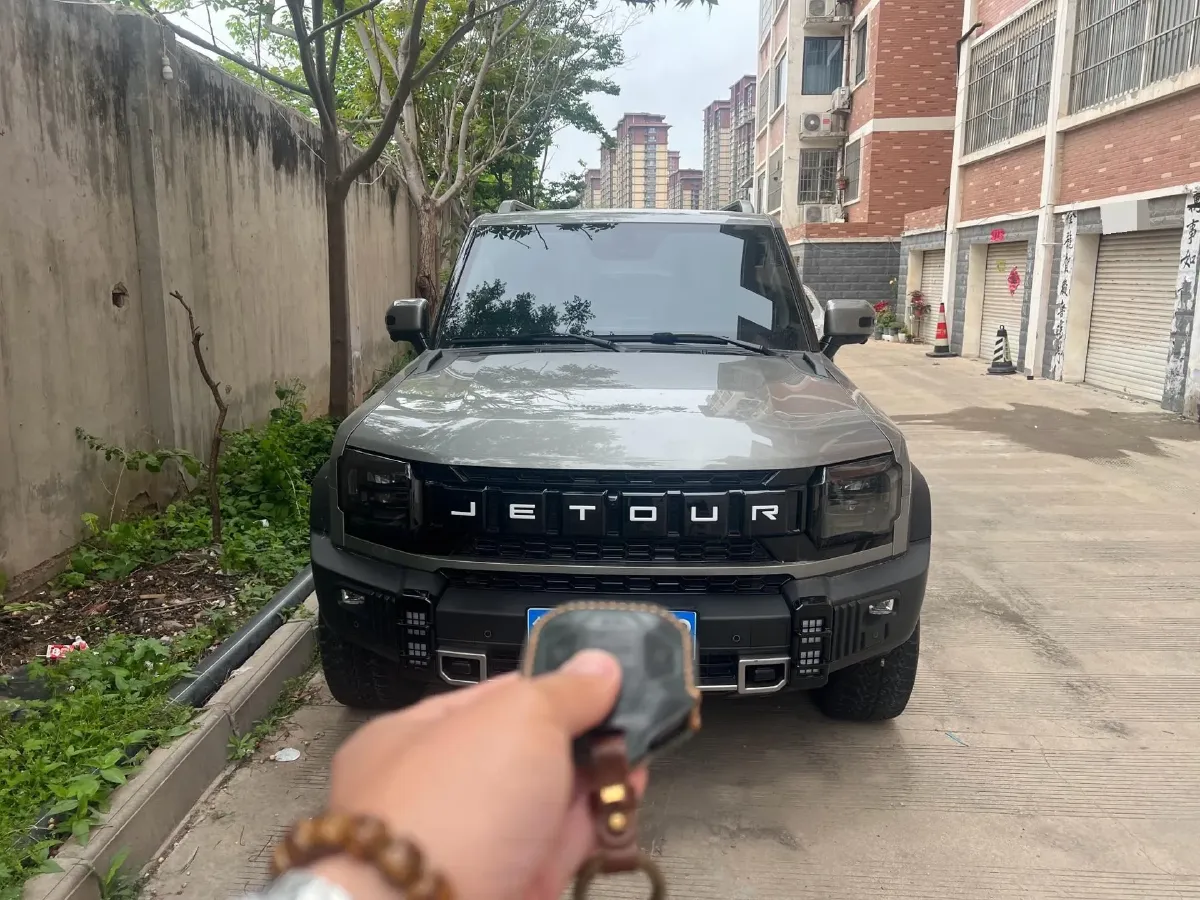 2023 Jetour Traveller 1.5T 184HP L4 7DCT,autocango,china used car exporter,china ev exporter,chinese used car exporter,chinese used ev exporter