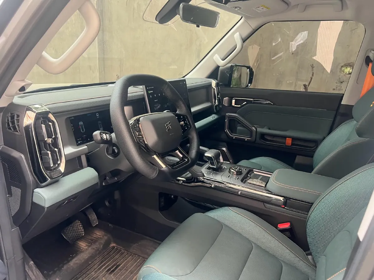 2023 Jetour Traveller 1.5T 184HP L4 7DCT,autocango,china used car exporter,china ev exporter,chinese used car exporter,chinese used ev exporter