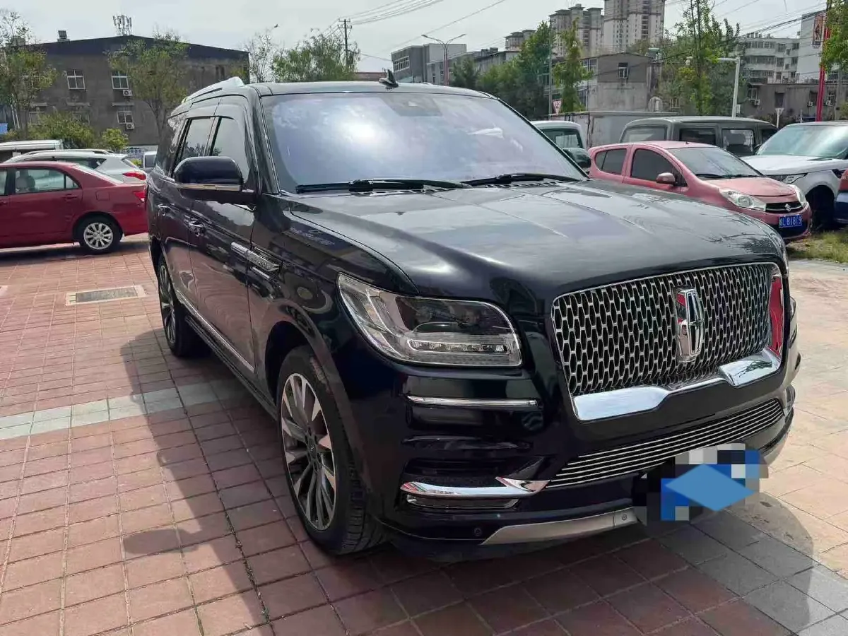 2019 Lincoln Navigator 3.5T 388HP V6 10AT,autocango,china used car exporter,china ev exporter,chinese used car exporter,chinese used ev exporter