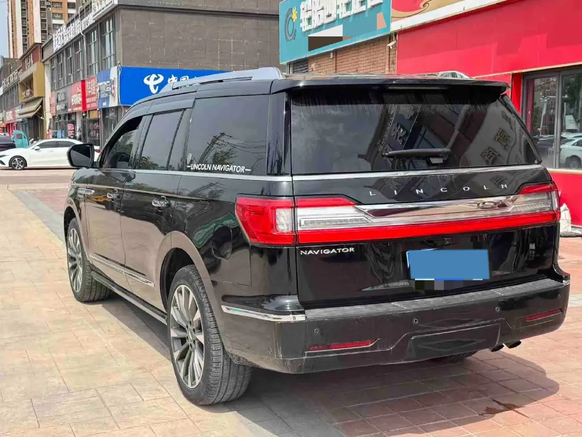 2019 Lincoln Navigator 3.5T 388HP V6 10AT,autocango,china used car exporter,china ev exporter,chinese used car exporter,chinese used ev exporter