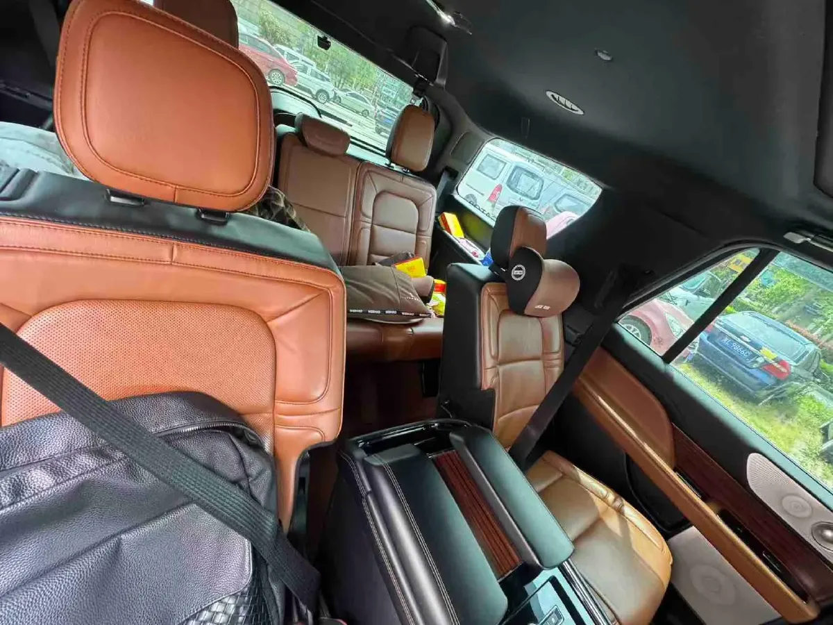 2019 Lincoln Navigator 3.5T 388HP V6 10AT,autocango,china used car exporter,china ev exporter,chinese used car exporter,chinese used ev exporter