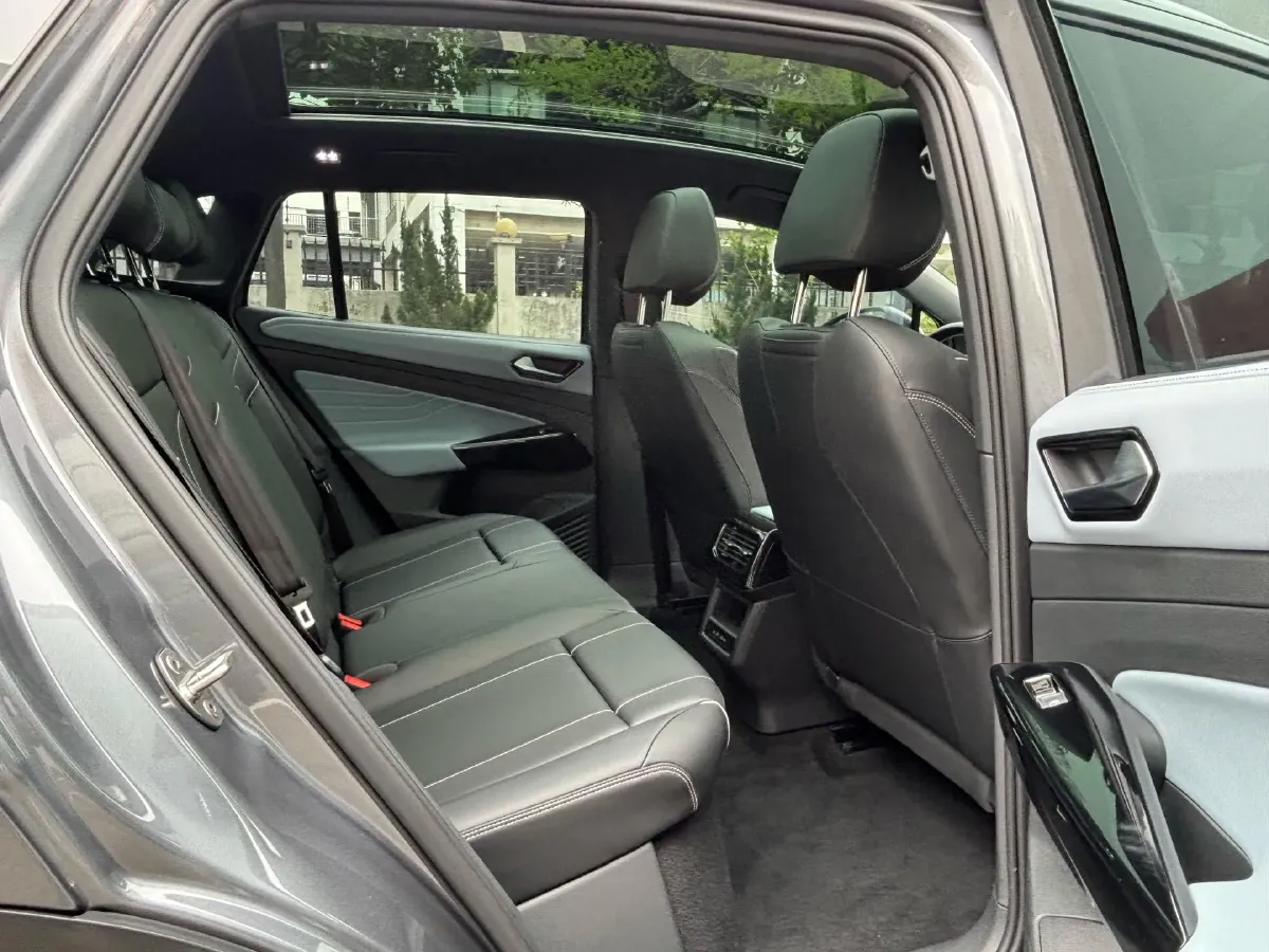 2024 Exceed LXC-DM 1.5T 156HP L4 3DHT PHEV 19.27KWH,autocango,china used car exporter,china ev exporter,chinese used car exporter,chinese used ev exporter