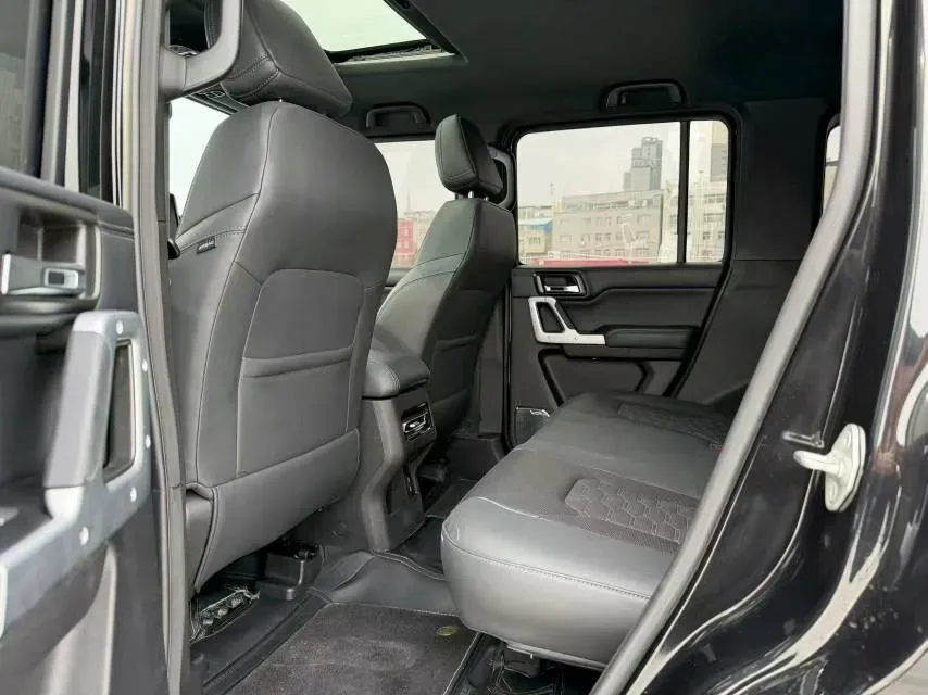 2024 212 212 T01 2.0T 252HP L4 8AT,autocango,china used car exporter,china ev exporter,chinese used car exporter,chinese used ev exporter