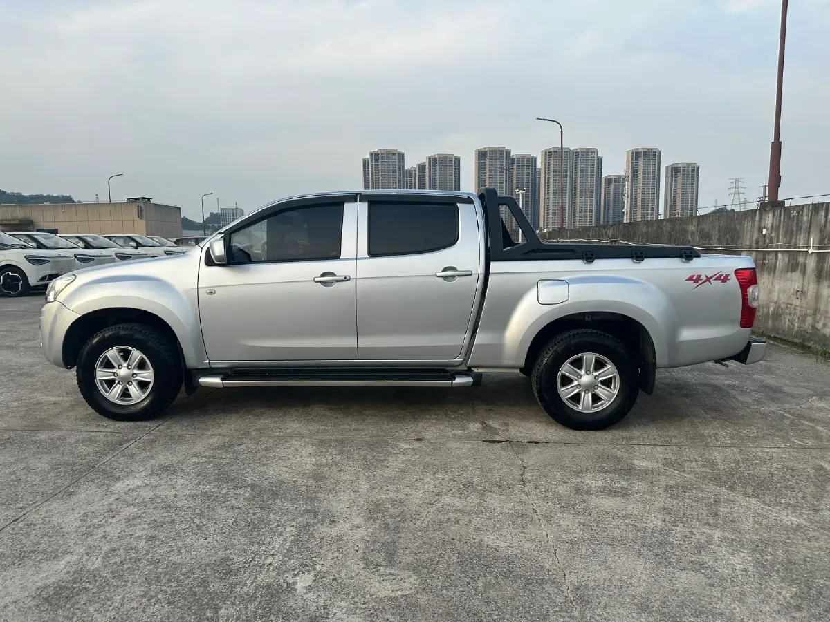 2018 Isuzu RE-MAX Jim 2.8T 116HP L4 5MT,autocango,china used car exporter,china ev exporter,chinese used car exporter,chinese used ev exporter