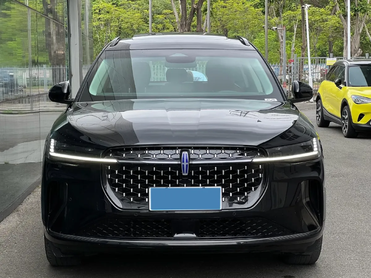 2025 Lincoln Nautilus 2.0T 282HP L4 E-CVT Hybrid,autocango,china used car exporter,china ev exporter,chinese used car exporter,chinese used ev exporter