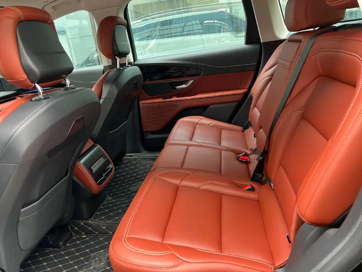 2025 Lincoln Nautilus 2.0T 282HP L4 E-CVT Hybrid,autocango,china used car exporter,china ev exporter,chinese used car exporter,chinese used ev exporter