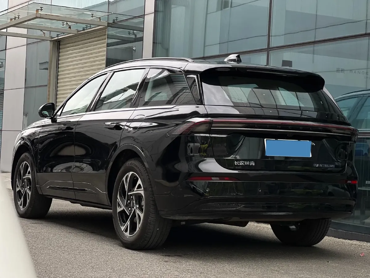 2025 Lincoln Nautilus 2.0T 282HP L4 E-CVT Hybrid,autocango,china used car exporter,china ev exporter,chinese used car exporter,chinese used ev exporter