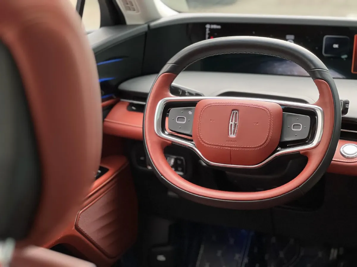 2025 Lincoln Nautilus 2.0T 282HP L4 E-CVT Hybrid,autocango,china used car exporter,china ev exporter,chinese used car exporter,chinese used ev exporter