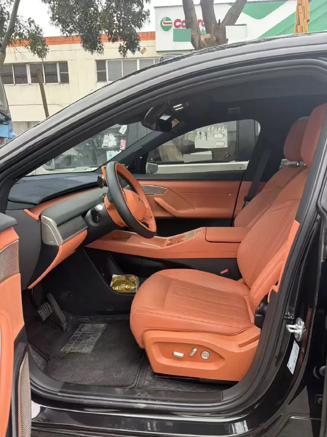 2024 ONVO L60 BEV 60KWH,autocango,china used car exporter,china ev exporter,chinese used car exporter,chinese used ev exporter