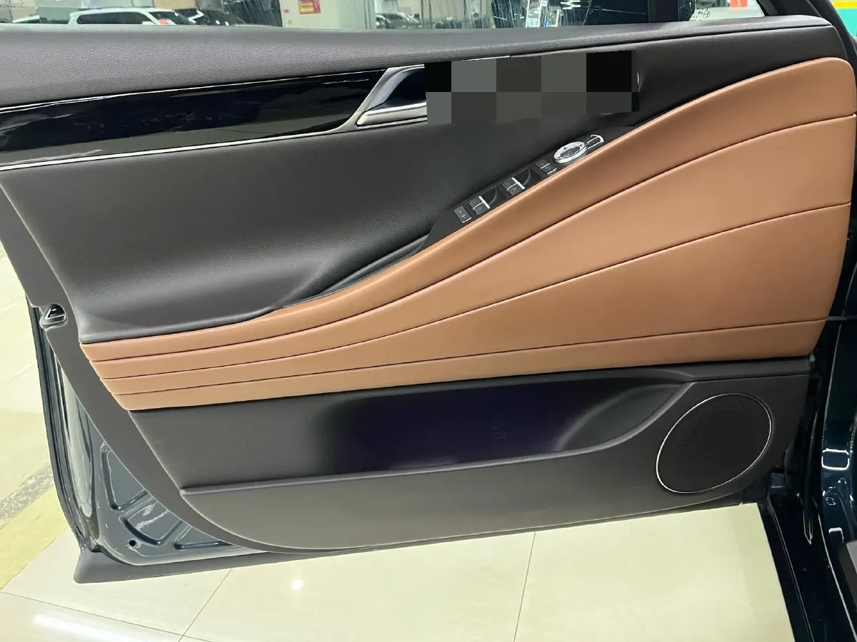 2023 Genesis G80 2.5T 304HP L4 8AT,autocango,china used car exporter,china ev exporter,chinese used car exporter,chinese used ev exporter