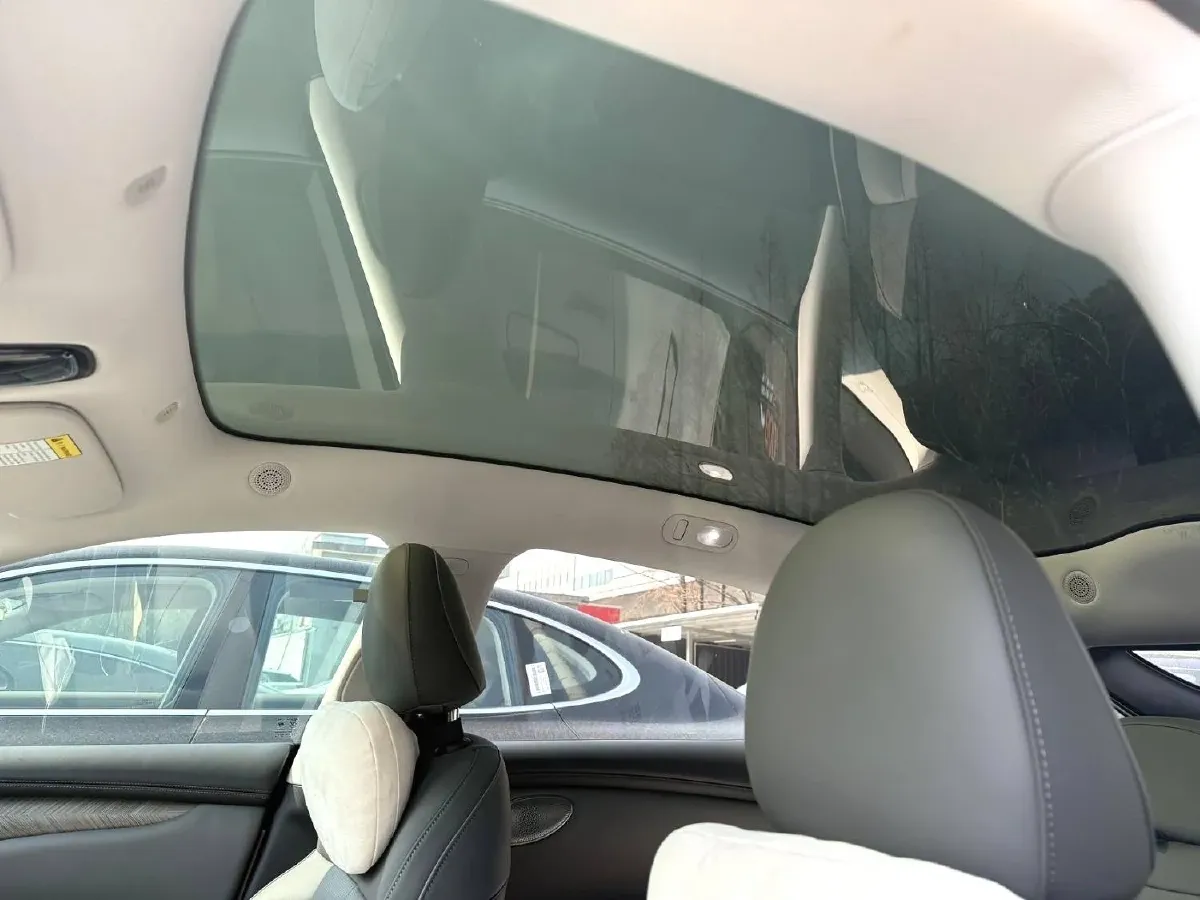 2025 IM LS6 BEV 75KWH,autocango,china used car exporter,china ev exporter,chinese used car exporter,chinese used ev exporter