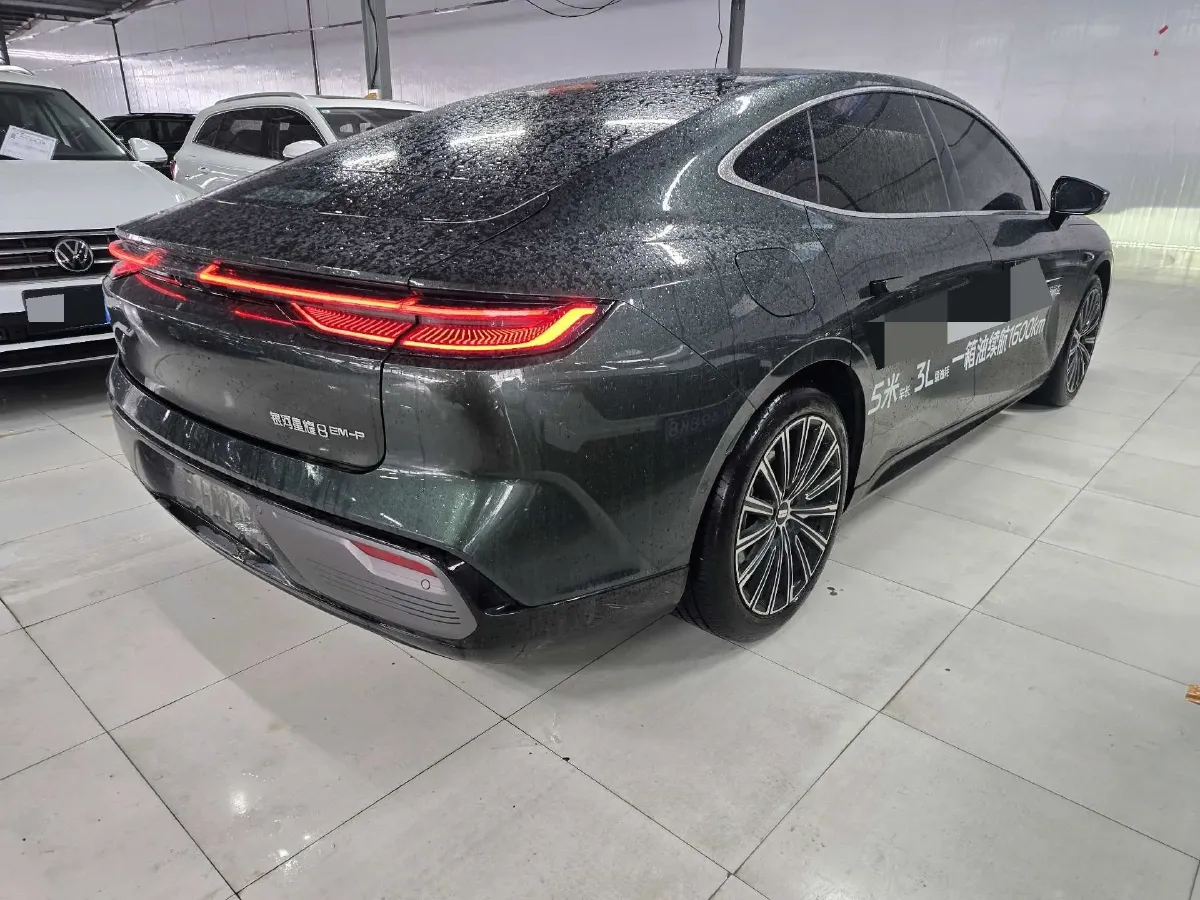 2025 Geely Galaxy Starshine 8 1.5T 163HP L4 3DHT PHEV 27.69KWH,autocango,china used car exporter,china ev exporter,chinese used car exporter,chinese used ev exporter