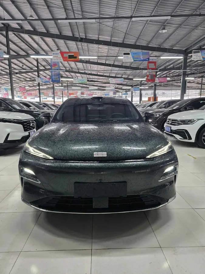 2025 Geely Galaxy Starshine 8 1.5T 163HP L4 3DHT PHEV 27.69KWH,autocango,china used car exporter,china ev exporter,chinese used car exporter,chinese used ev exporter