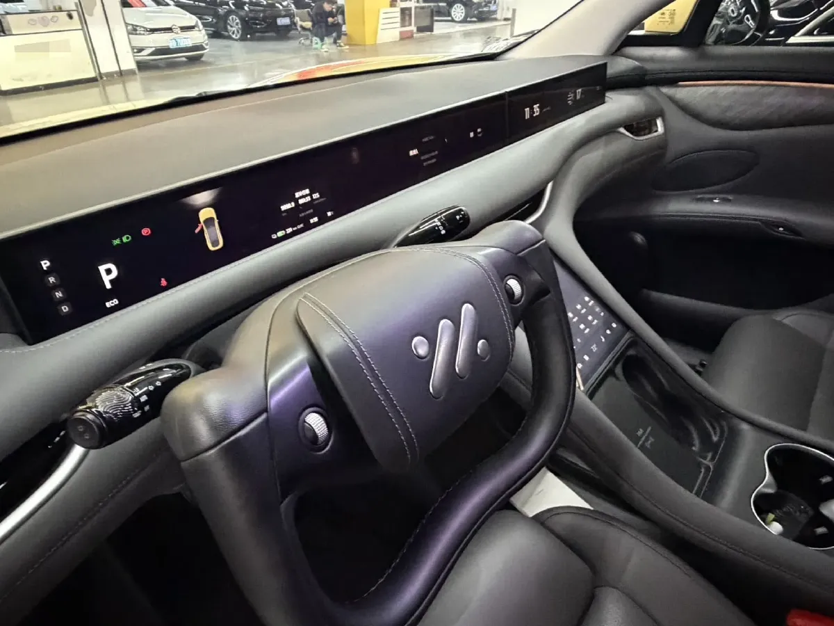 2023 IM LS6 BEV 71KWH,autocango,china used car exporter,china ev exporter,chinese used car exporter,chinese used ev exporter