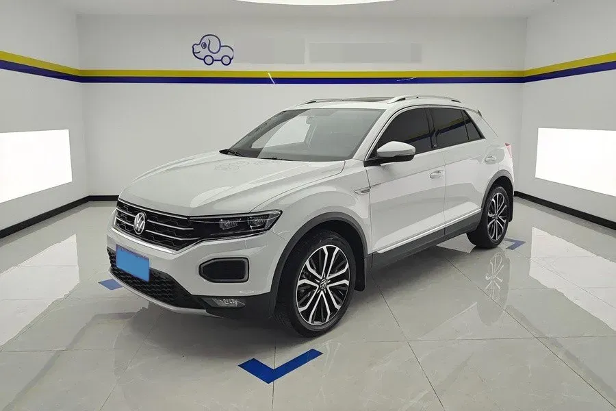 2021 Volkswagen T-Roc 1.4T 150HP L4 7DCT,autocango,china used car exporter,china ev exporter,chinese used car exporter,chinese used ev exporter