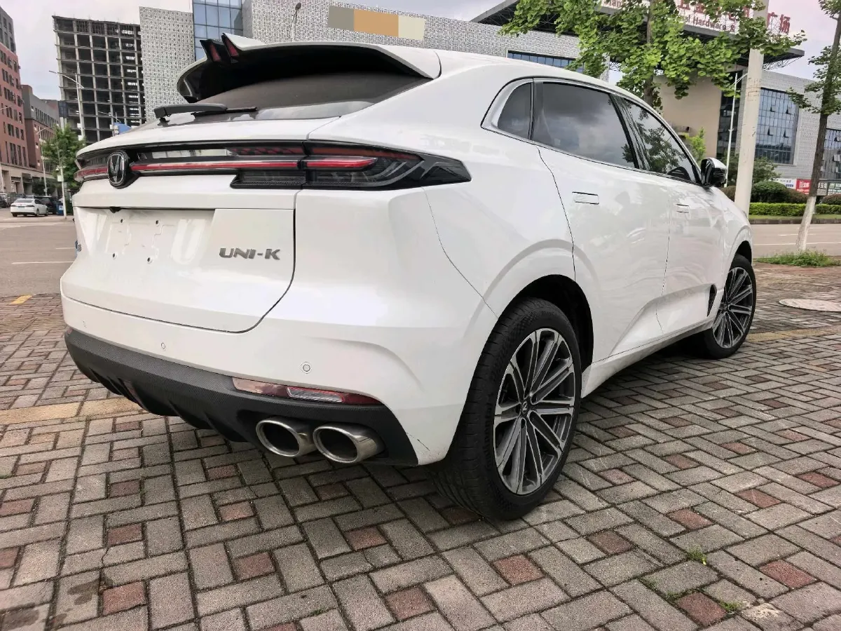 2023 ChangAn UNI-K 2.0T 233HP L4 8AT,autocango,china used car exporter,china ev exporter,chinese used car exporter,chinese used ev exporter
