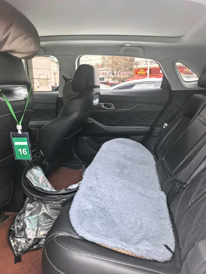 2023 ChangAn UNI-K 2.0T 233HP L4 8AT,autocango,china used car exporter,china ev exporter,chinese used car exporter,chinese used ev exporter