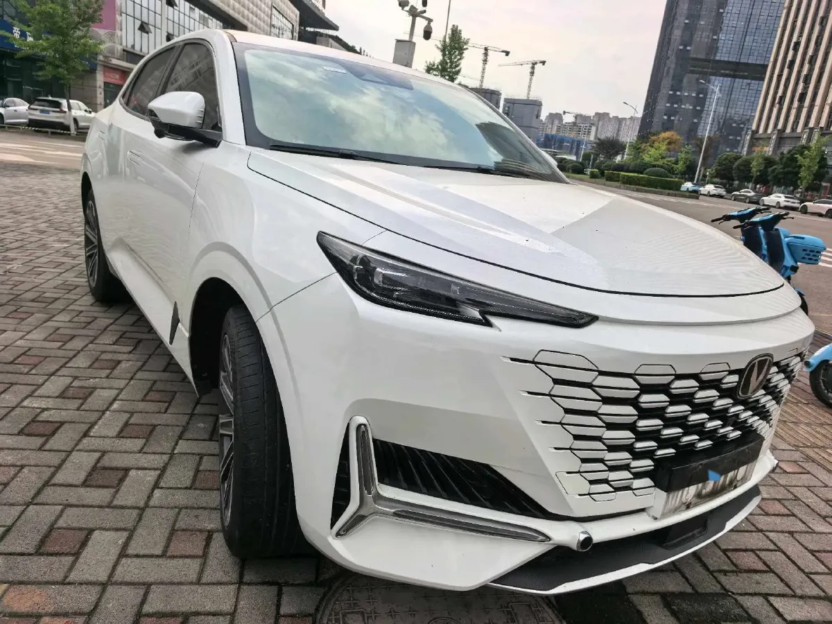 2023 ChangAn UNI-K 2.0T 233HP L4 8AT,autocango,china used car exporter,china ev exporter,chinese used car exporter,chinese used ev exporter