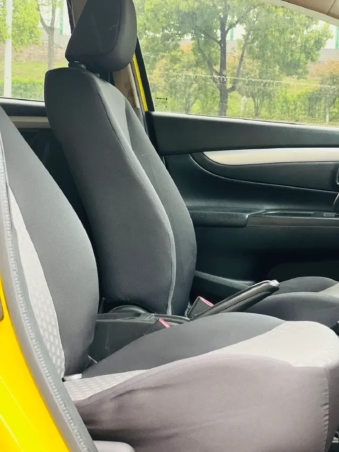 2019 MAXUS G10 2.0T 224HP L4 6MT,autocango,china used car exporter,china ev exporter,chinese used car exporter,chinese used ev exporter